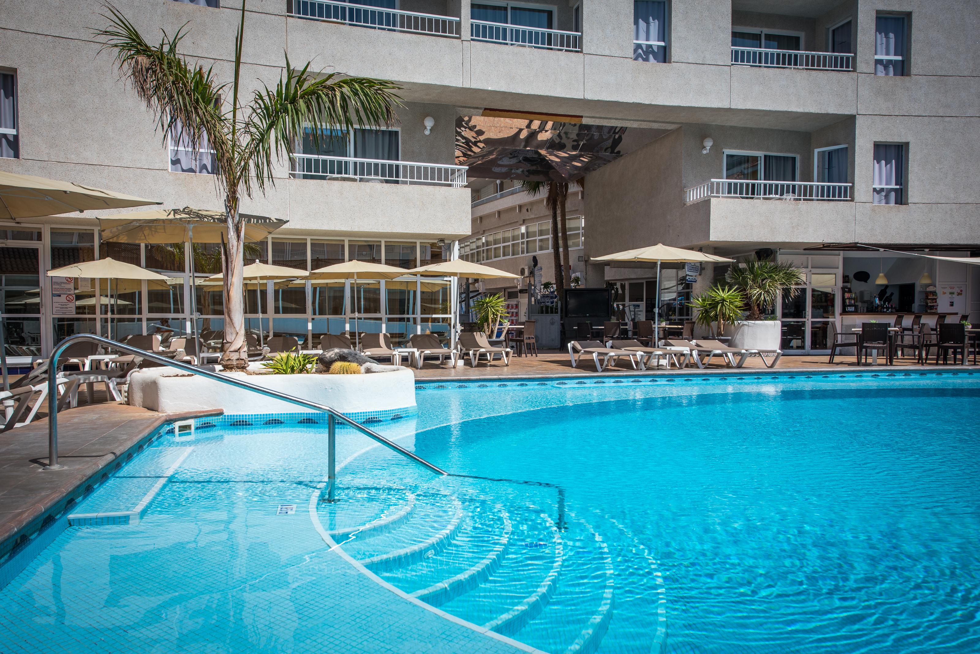 Vigilia Park Aparthotel Puerto de Santiago  Exterior photo
