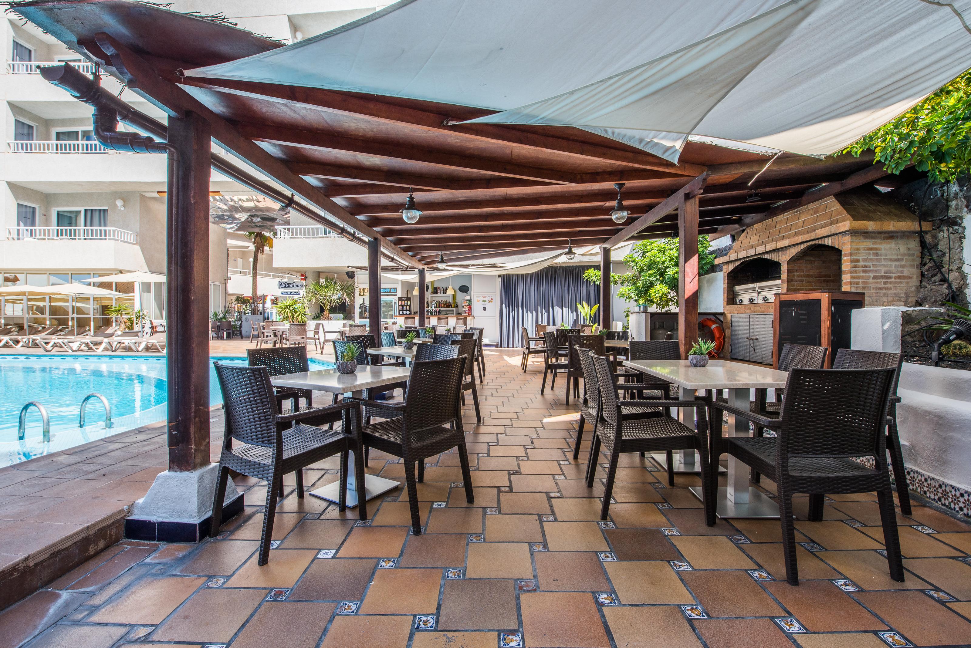 Vigilia Park Aparthotel Puerto de Santiago  Exterior photo