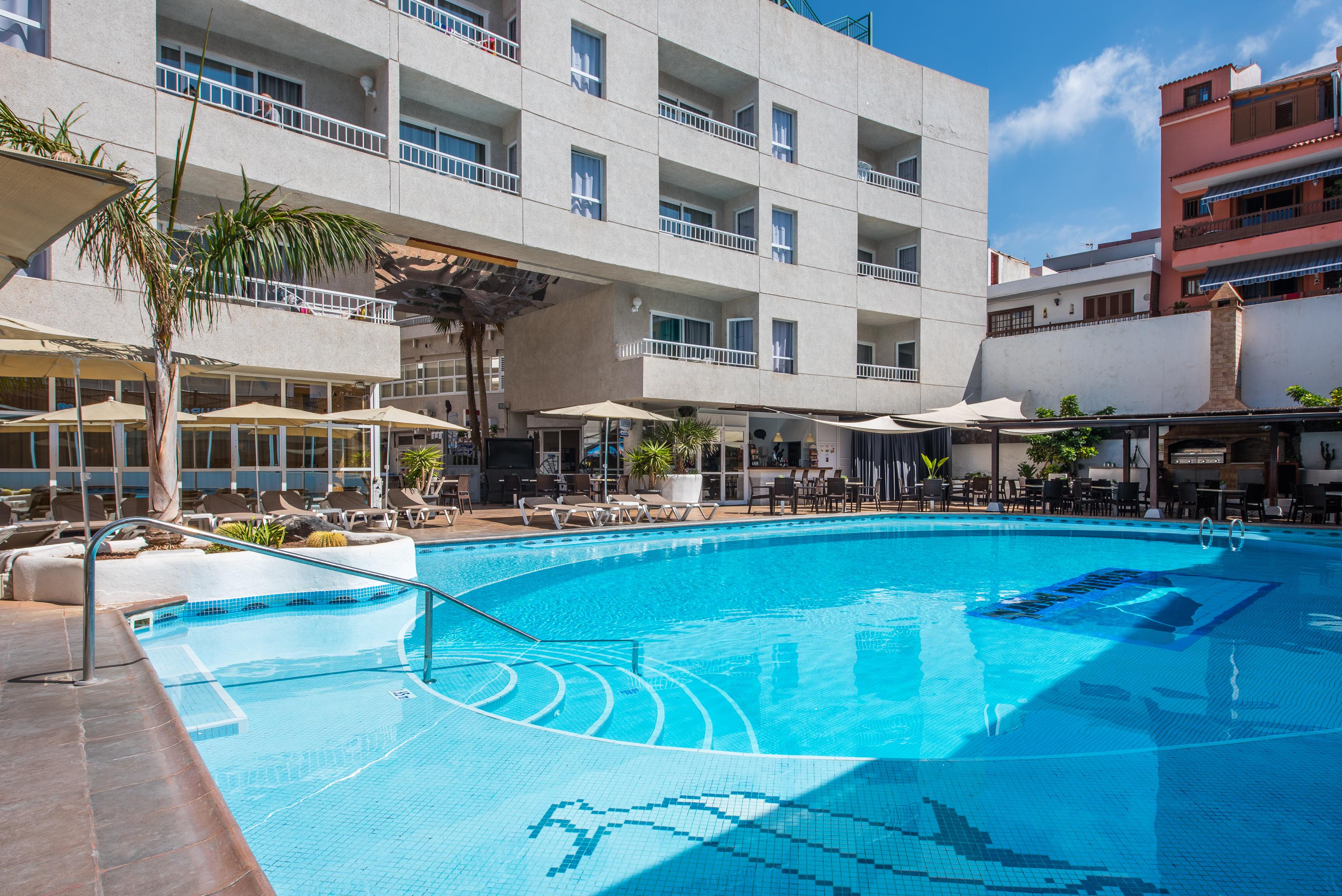 Vigilia Park Aparthotel Puerto de Santiago  Exterior photo