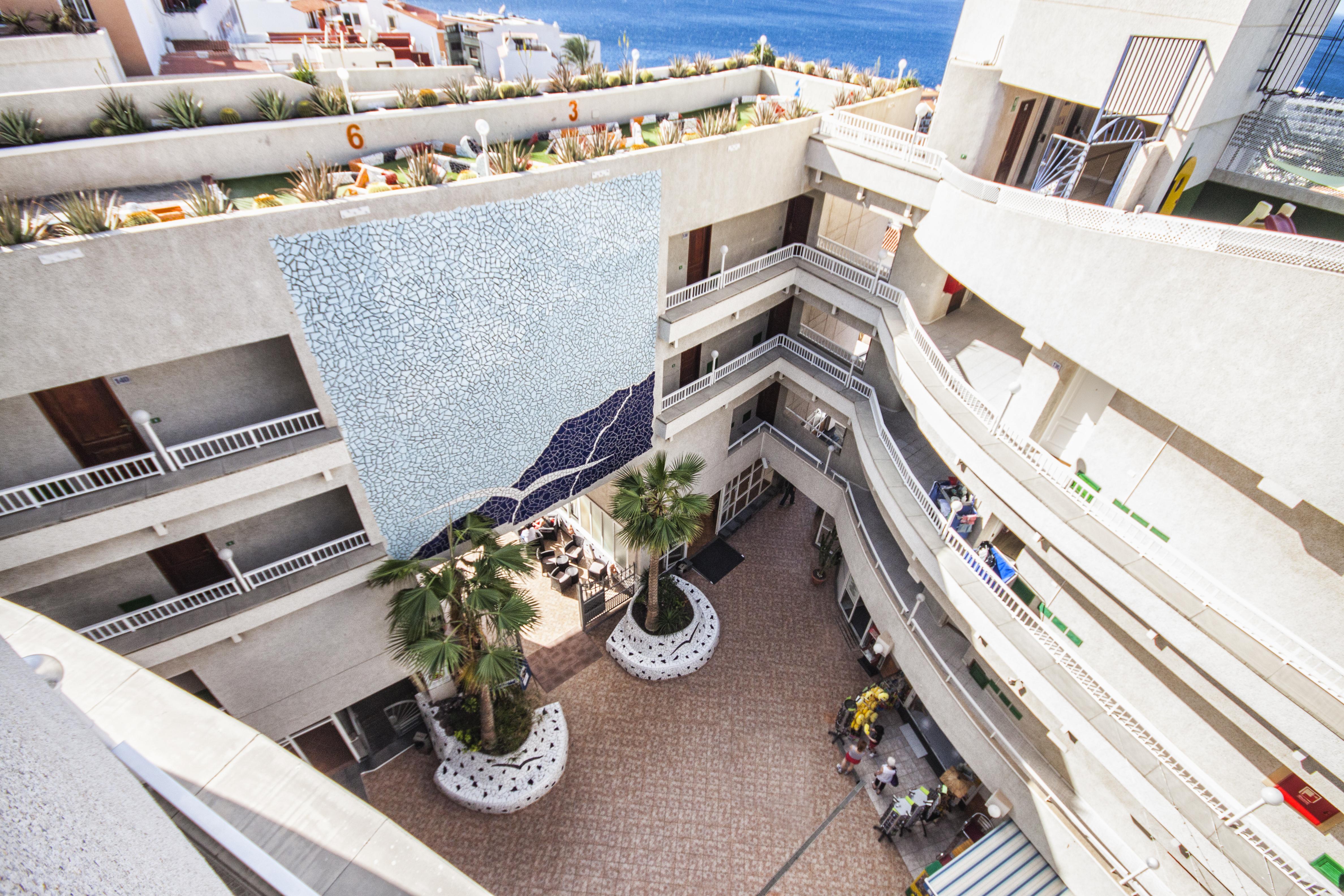 Vigilia Park Aparthotel Puerto de Santiago  Exterior photo